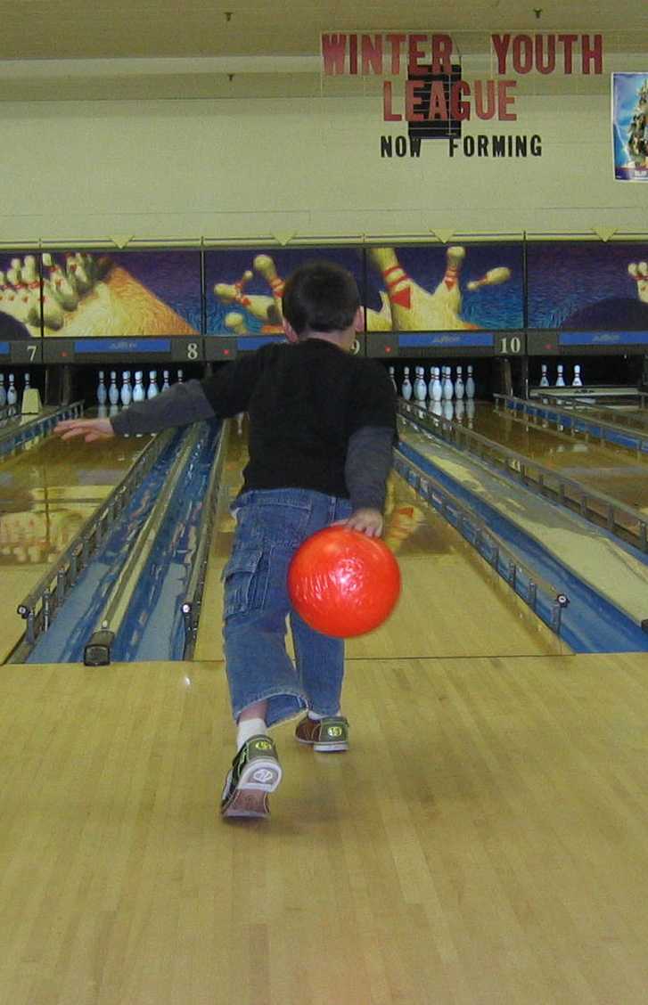 8-year-old Bowling 8-year-old Bowling