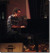 IanAxelSinging