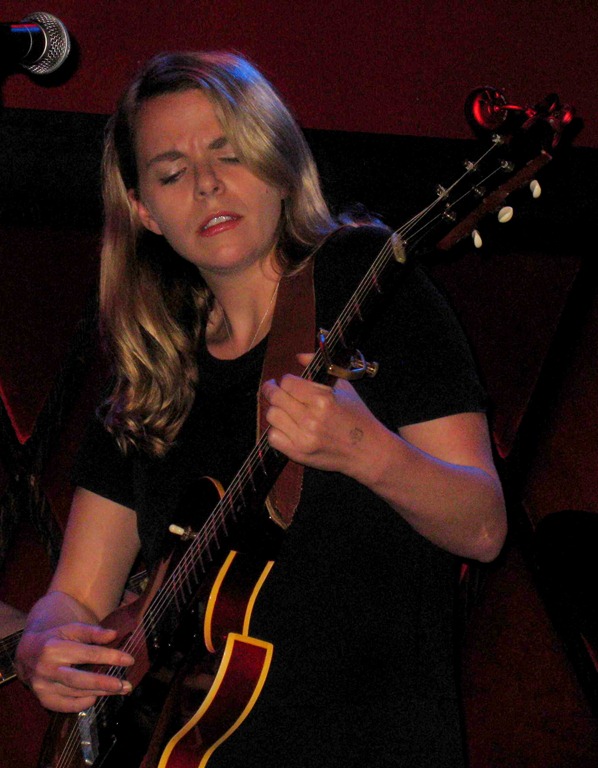 Aoife O’Donovan at Rockwood Music Hall Stage 2 | Random Musings